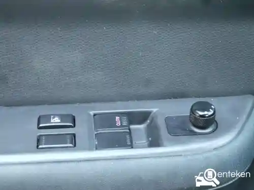 Suzuki Swift 1300 2007