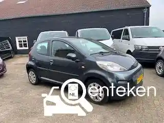 Peugeot 107 1.0 68 2012