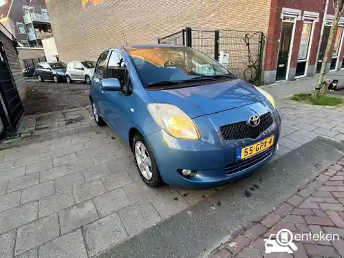 Toyota Yaris 1.3 2008