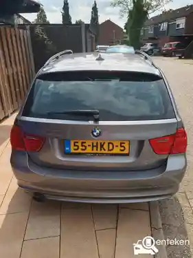 BMW 318i Touring 2009