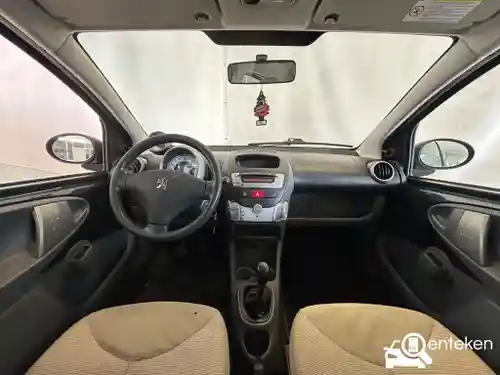 Peugeot 107 1.0 70 2009