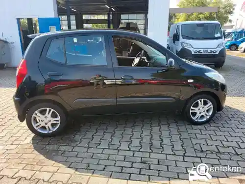 Hyundai i10 1.1 2011