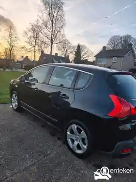 Peugeot 3008 155 THP 2011