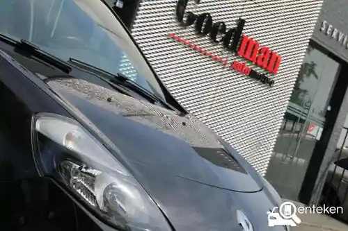 Renault Clio 1.2 16V 75 2012