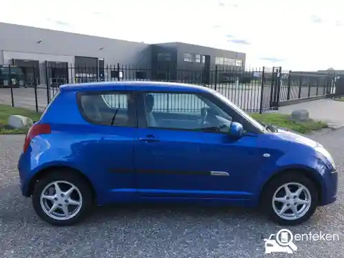 Suzuki Swift 1300 2006