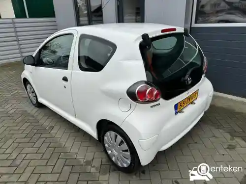 Toyota Aygo 1.0 2012
