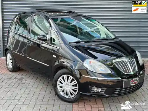 Lancia Musa 1.4 16v 2008