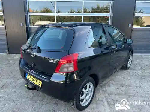 Toyota Yaris 1.3 2008