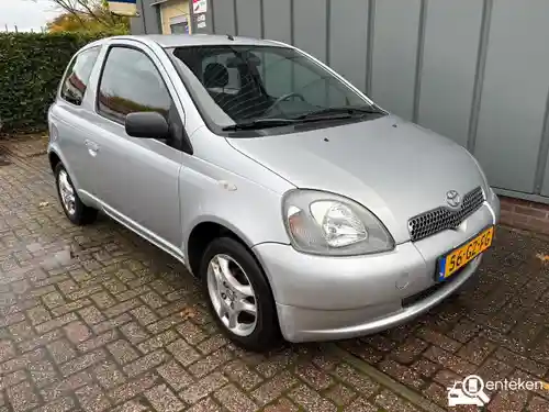 Toyota Yaris 1.3 2001