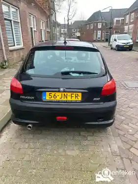 Peugeot 206 75 2002