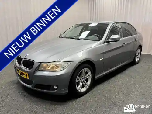 BMW 318i 2009