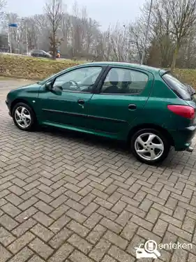 Peugeot 206 75 2002