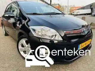 Toyota Auris 1.8 Hybrid 2011