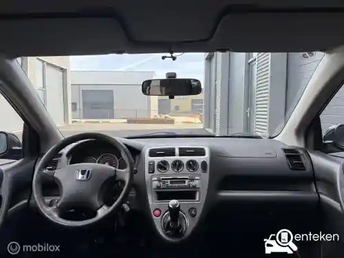 Honda Civic 1.6i 2004
