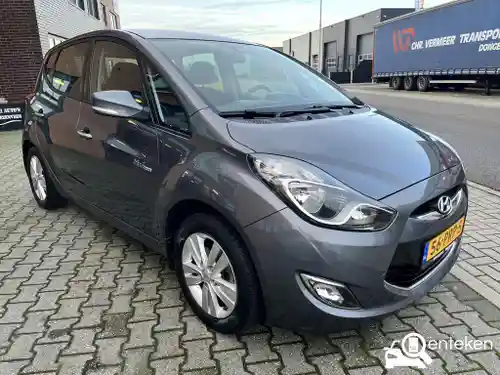 Hyundai ix20 1.4 blue 2011