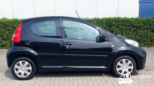 Peugeot 107 1.0 70 2011