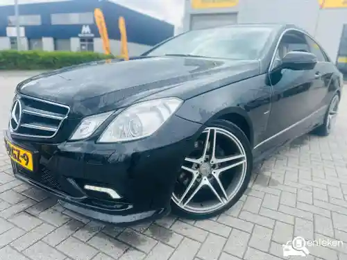 Mercedes-Benz E 350 CGI BlueEFFICIENCY Coupé 2009