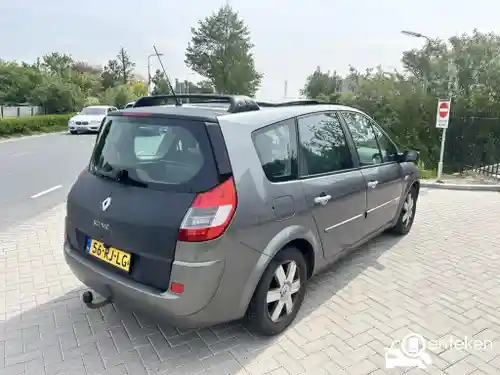 Renault Grand Scénic 2.0 16V 2005