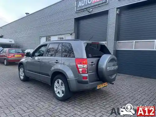 Suzuki Grand Vitara 2.0 2006