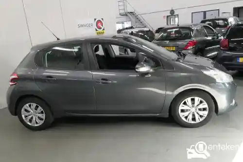Peugeot 208 1.4 VTi 95 2012