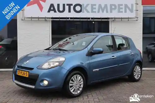 Renault Clio TCe 100 2011