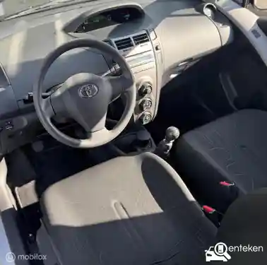 Toyota Yaris 1.33 2011