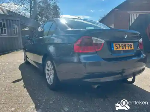 BMW 318i 2005
