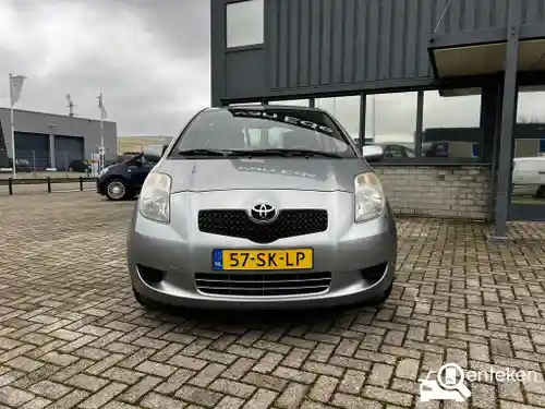 Toyota Yaris 1.3 2006
