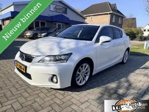 Lexus CT 200h 2012