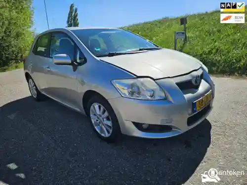 Toyota Auris 1.6 2009
