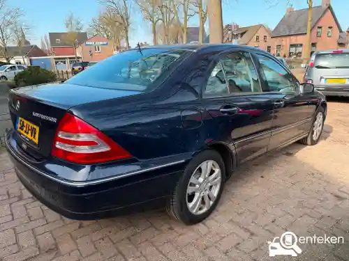 Mercedes-Benz C 200 2002