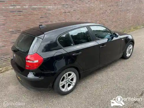 BMW 118i 2005
