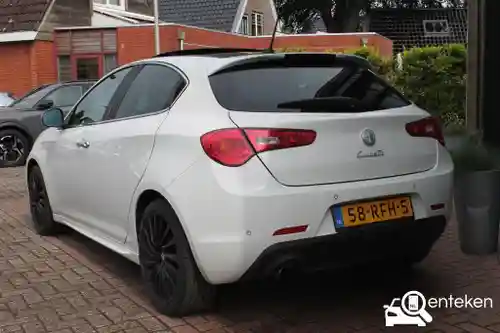 Alfa Romeo Giulietta 1.4 TB 16V MultiAir 2011