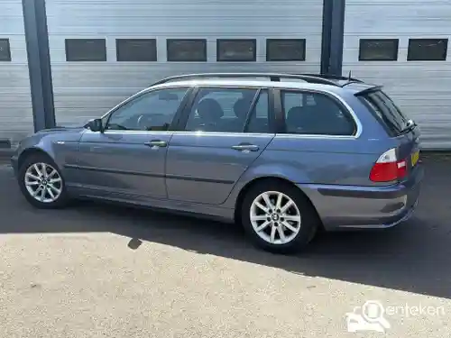 BMW 318i Touring 2005