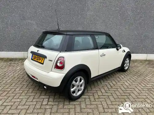MINI  One malist 2011