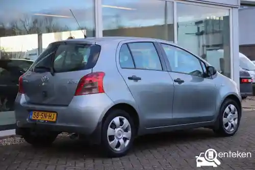 Toyota Yaris 1.3 2006