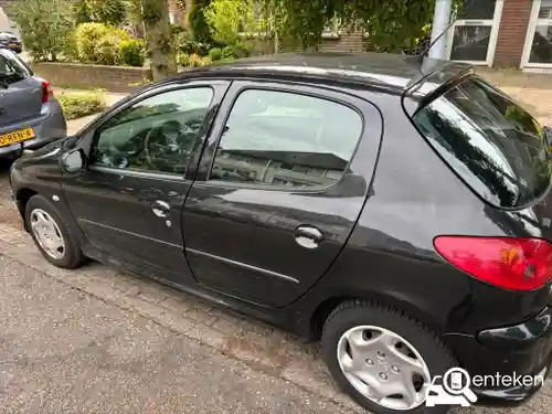 Peugeot 206 75 2006