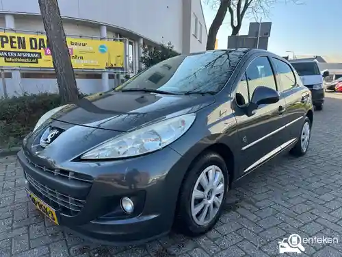 Peugeot 207 SW 95 VTi 2012