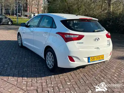 Hyundai i30 1.6 GDI 2012