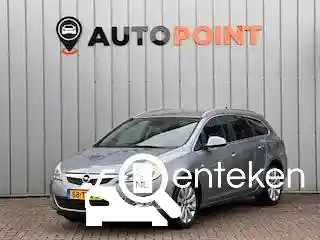 Opel Astra Sports Tourer 1.4 Turbo 2012