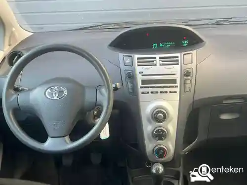Toyota Yaris 1.3 2007