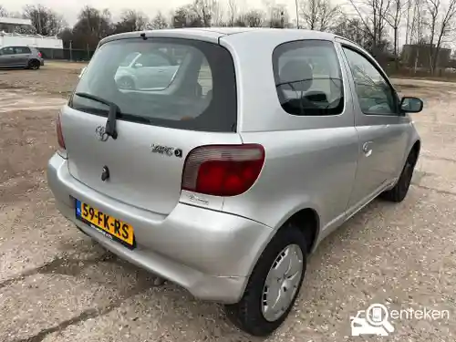 Toyota Yaris 1.3 2000