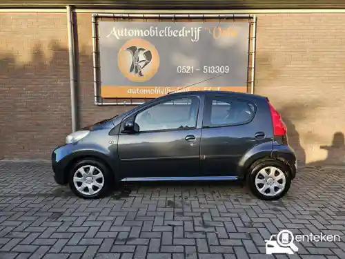 Peugeot 107 1.0 70 2010