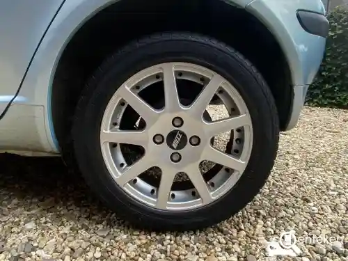 Toyota Yaris 1.3 2005