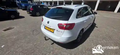 SEAT Ibiza ST 1.2 TDI E-Ecomotive 2011