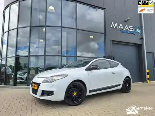 Renault Mégane Coupé TCe 130 2011