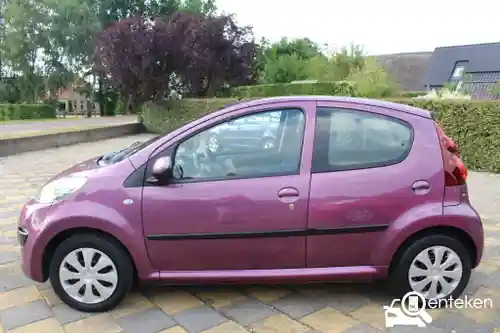 Peugeot 107 1.0 68 2012
