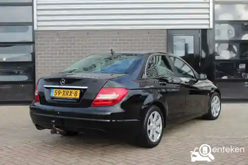 Mercedes-Benz C 200 CDI BlueEFFICIENCY 2011
