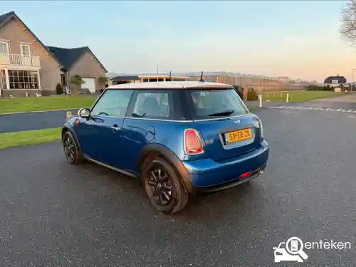 MINI  One 2008