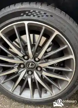 Lexus LS 600h 2013
